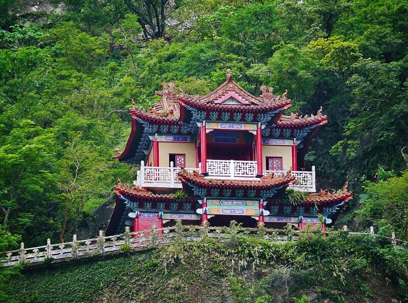 长春祠：长春祠