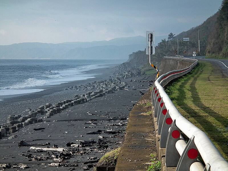 南回公路：靠海的一段路